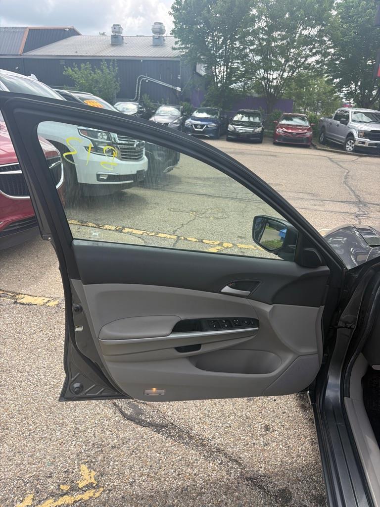 Honda Accord EX Sedan AT 2010