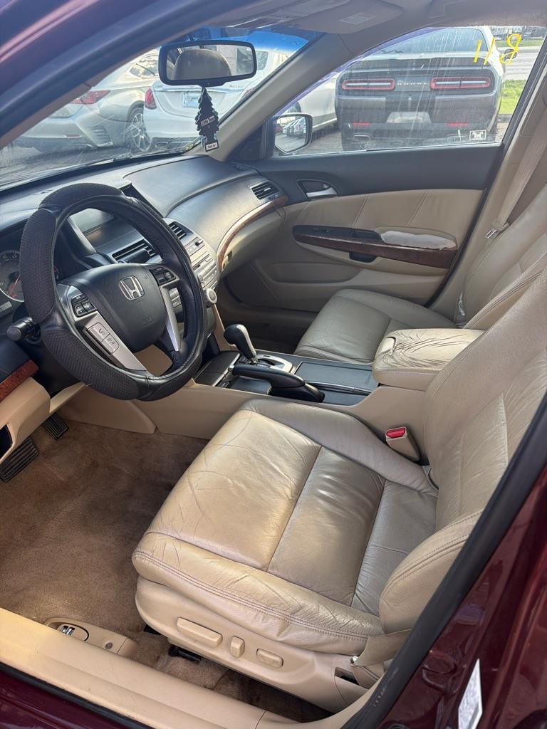 Honda Accord EX-L V6 Sedan AT 2012