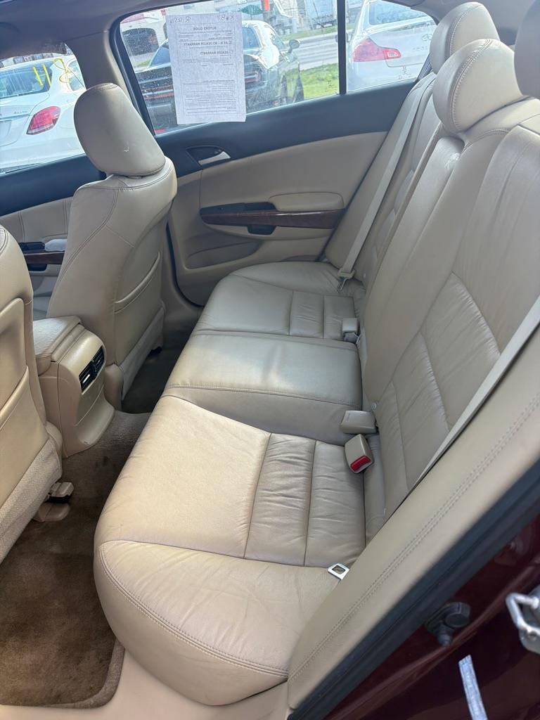 Honda Accord EX-L V6 Sedan AT 2012