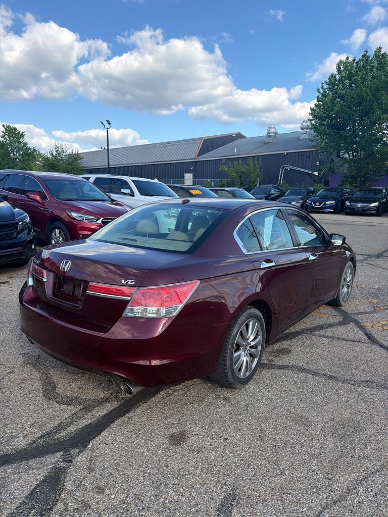 Honda Accord EX-L V6 Sedan AT 2012