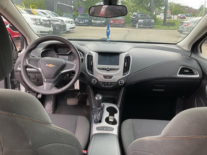 Chevrolet Cruze LS Auto 2016