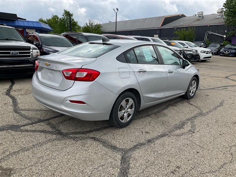 Chevrolet Cruze LS Auto 2016