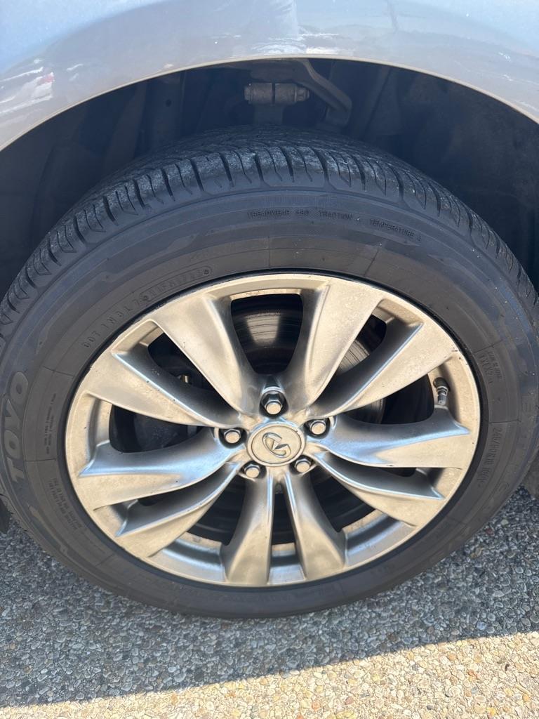 Infiniti M 37x 2012