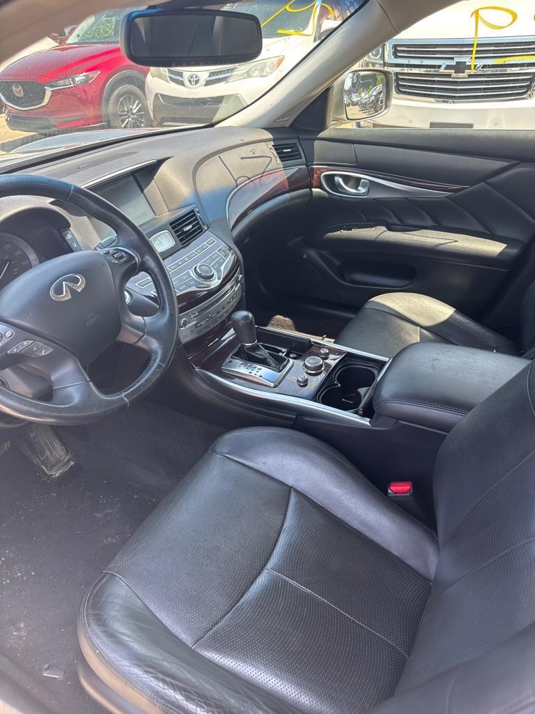 Infiniti M 37x 2012