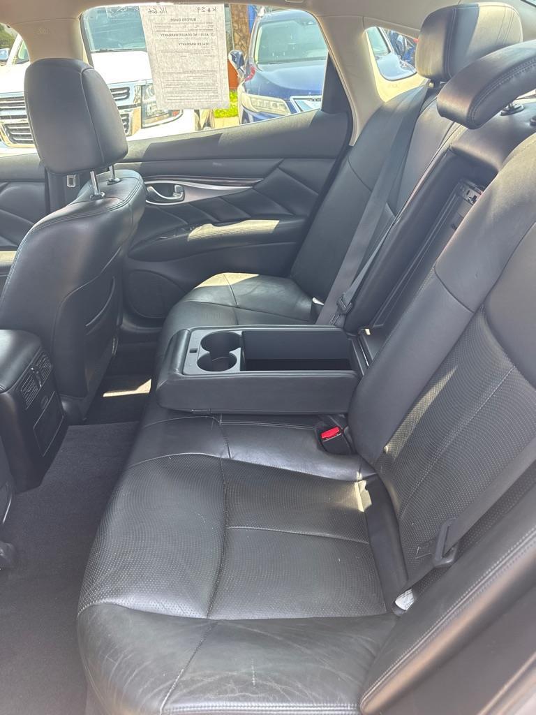 Infiniti M 37x 2012