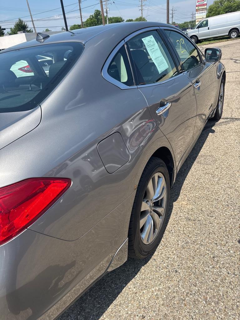 Infiniti M 37x 2012