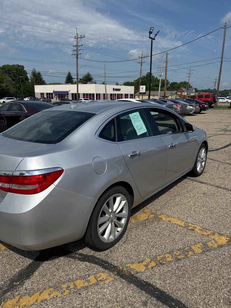 Buick Verano Base 2014