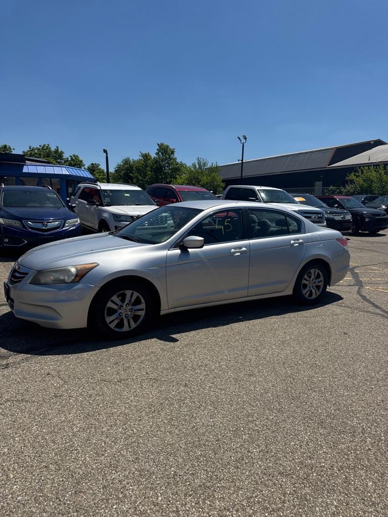 Honda Accord LX-P Sedan AT 2012