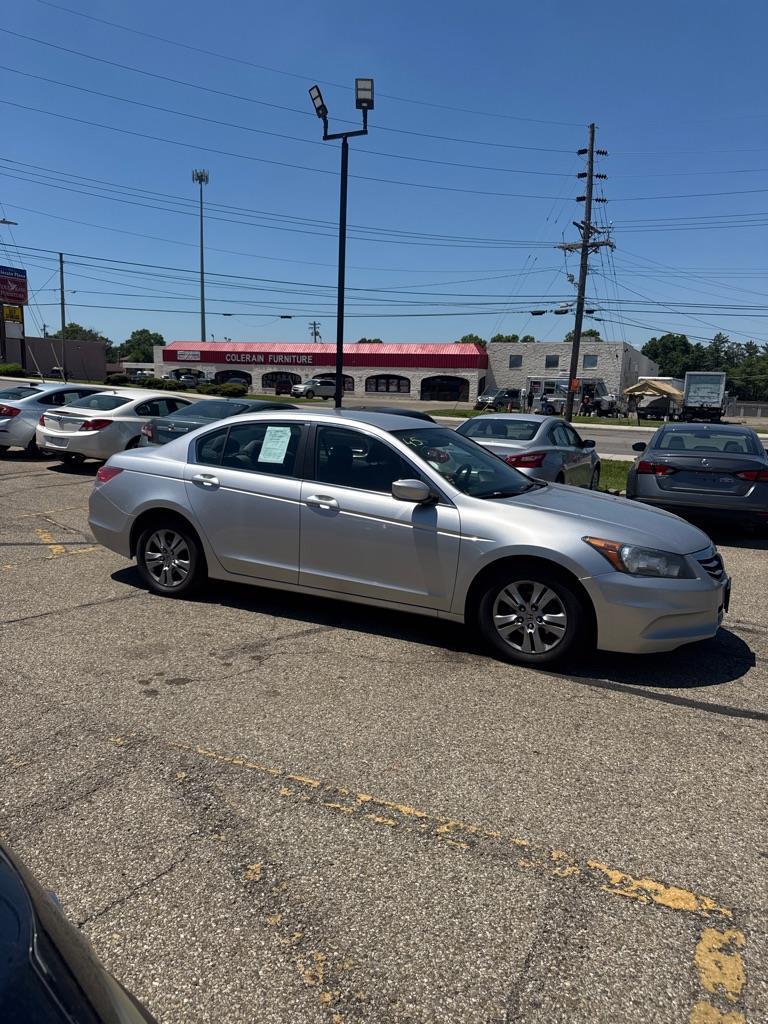 Honda Accord LX-P Sedan AT 2012