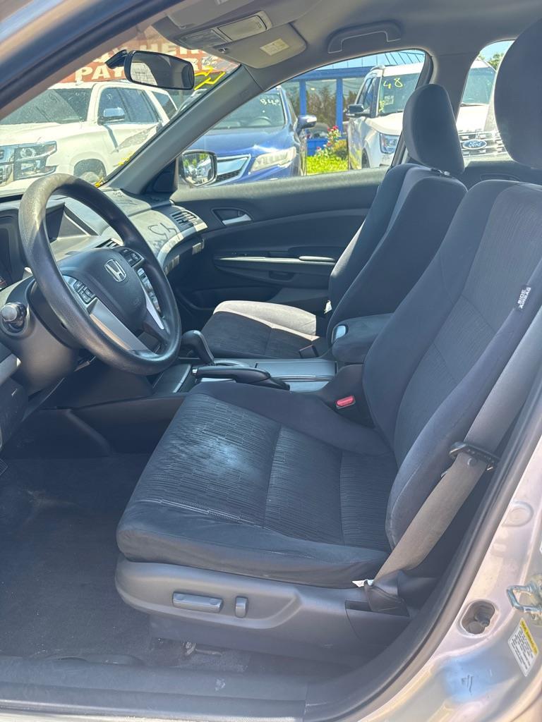 Honda Accord LX-P Sedan AT 2012