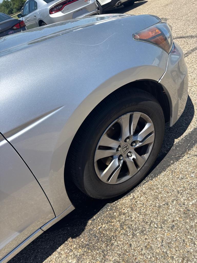 Honda Accord LX-P Sedan AT 2012
