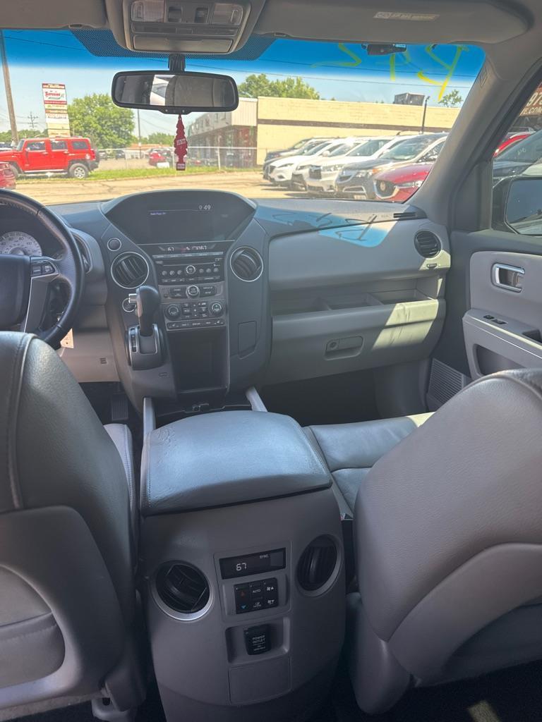 Honda Pilot EX-L 4WD 5-Spd AT 2012