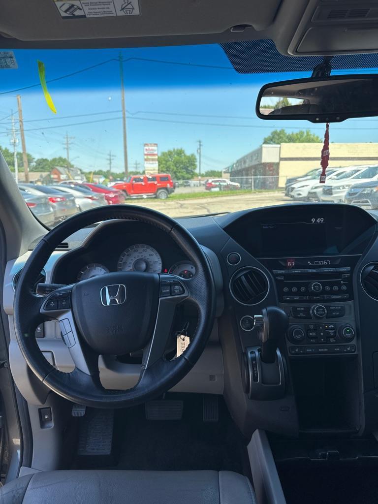 Honda Pilot EX-L 4WD 5-Spd AT 2012