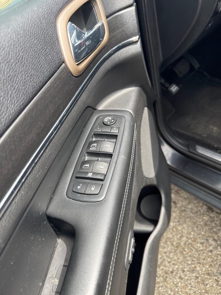 Jeep Grand Cherokee Limited 4WD 2015