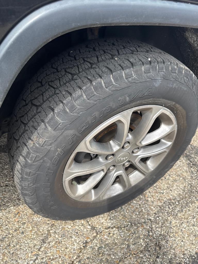 Jeep Grand Cherokee Limited 4WD 2015