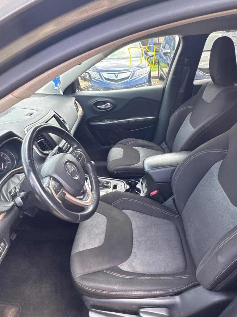 Jeep Cherokee Latitude 4WD 2014