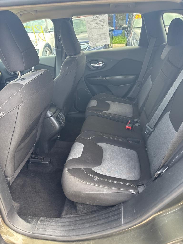 Jeep Cherokee Latitude 4WD 2014