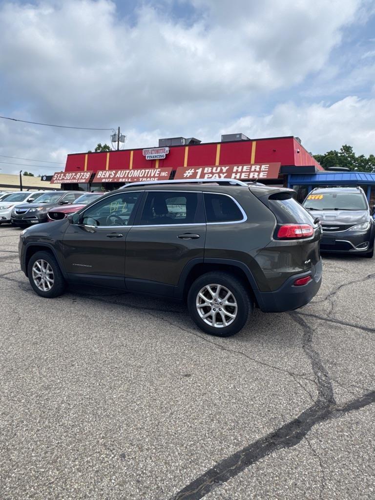 Jeep Cherokee Latitude 4WD 2014
