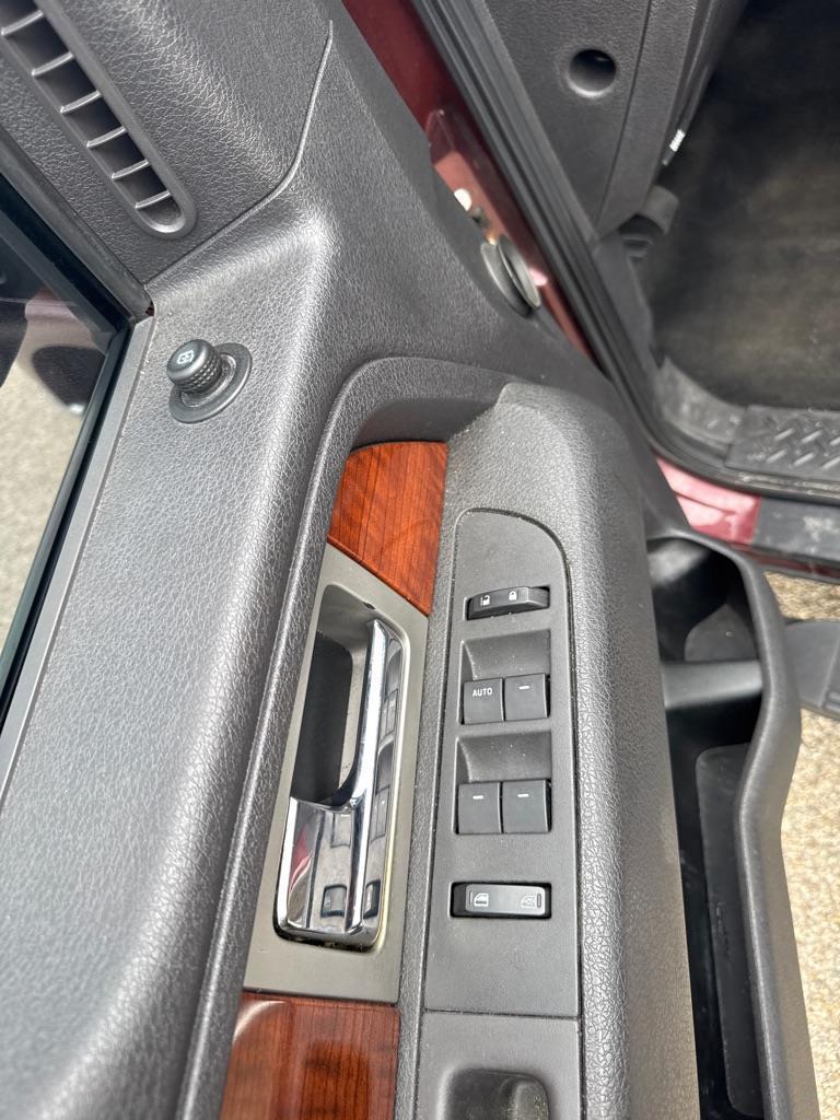 Ford F-150 XL SuperCrew 5.5-ft. Bed 2WD 2010