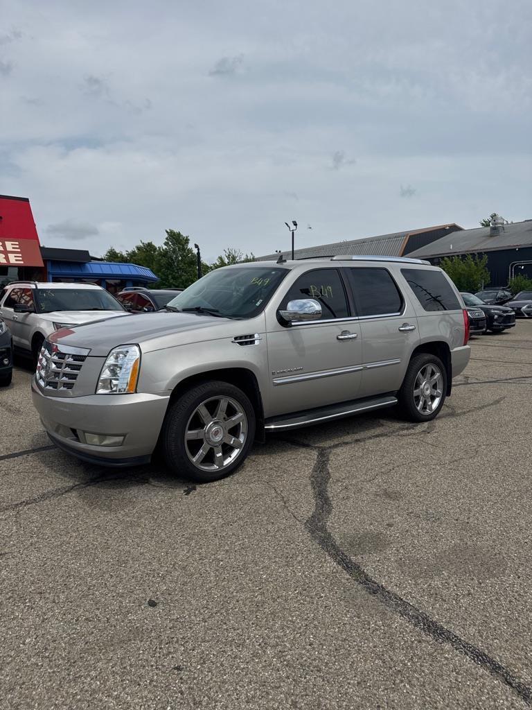 Cadillac Escalade AWD 2009