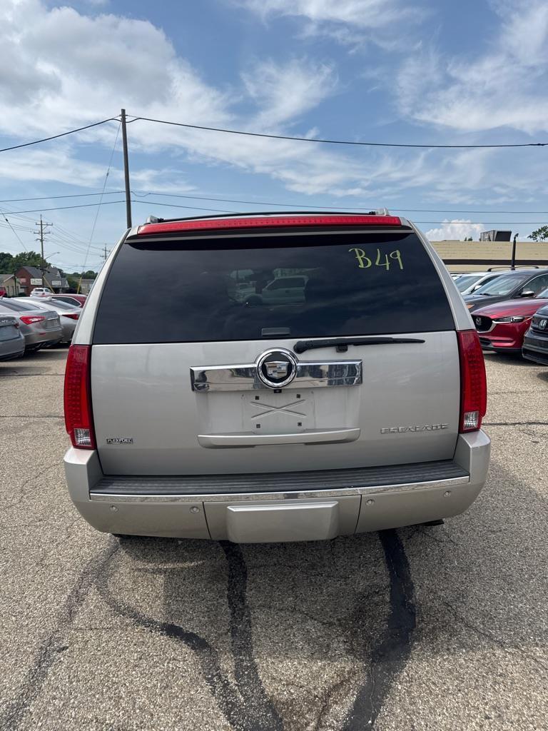 Cadillac Escalade AWD 2009