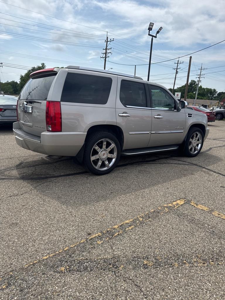 Cadillac Escalade AWD 2009