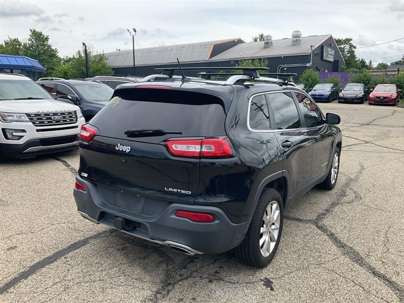 Jeep Cherokee Limited FWD 2015
