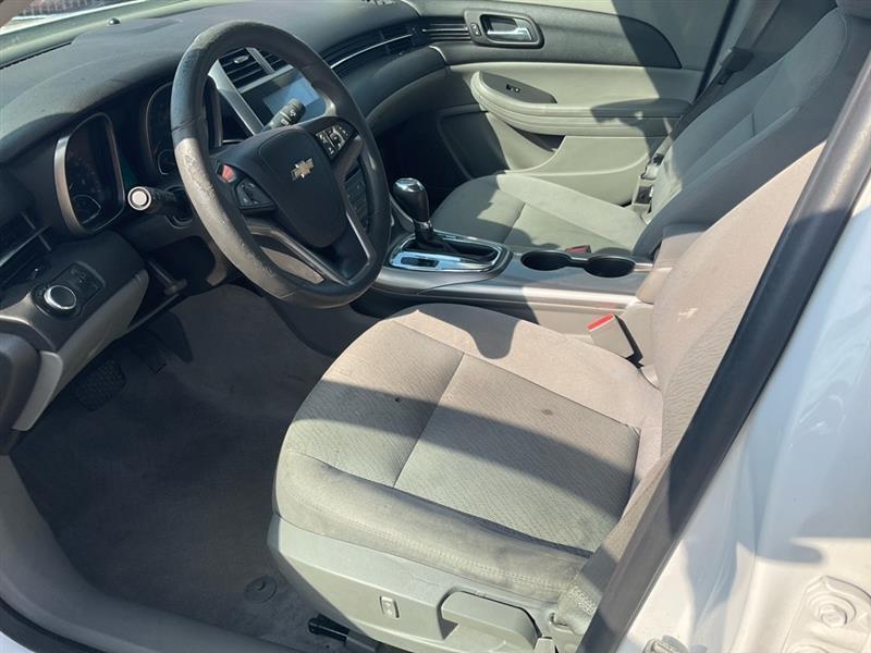 Chevrolet Malibu LS 2013
