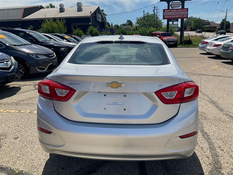 Chevrolet Cruze LT Auto 2016