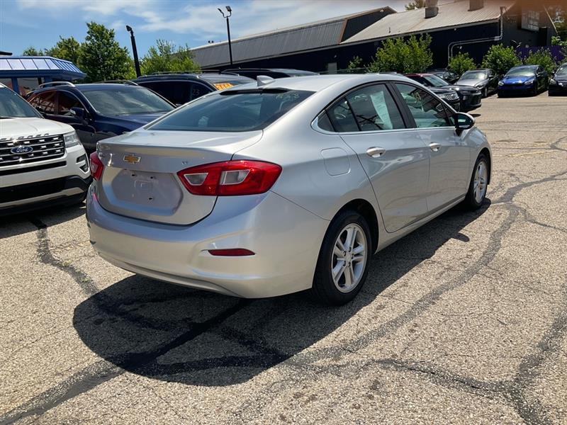 Chevrolet Cruze LT Auto 2016
