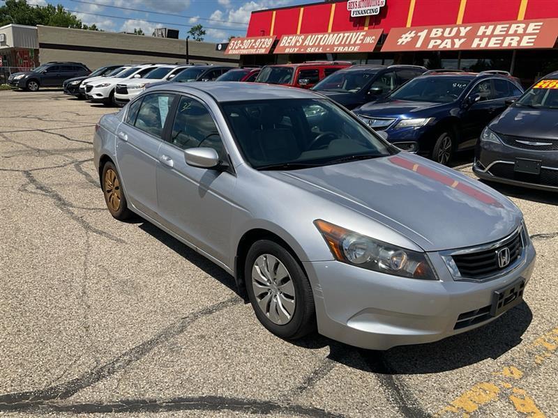 Honda Accord LX sedan AT 2010