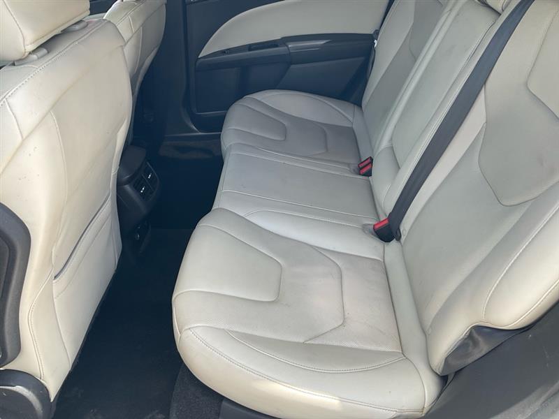 Ford Fusion Titanium 2016