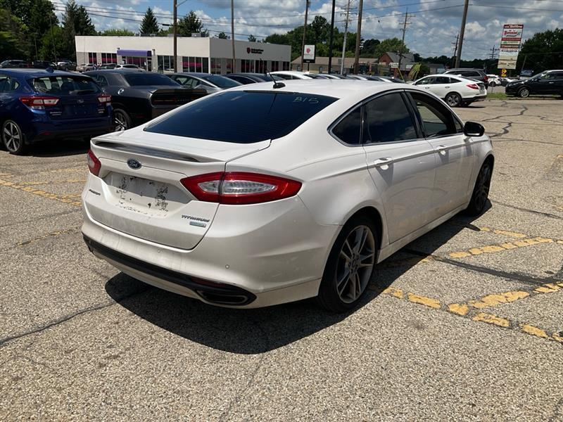 Ford Fusion Titanium 2016