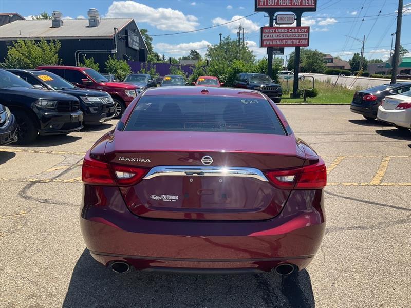 Nissan Maxima 3.5 S 2016
