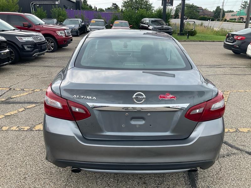 Nissan Altima 2.5 S 2018