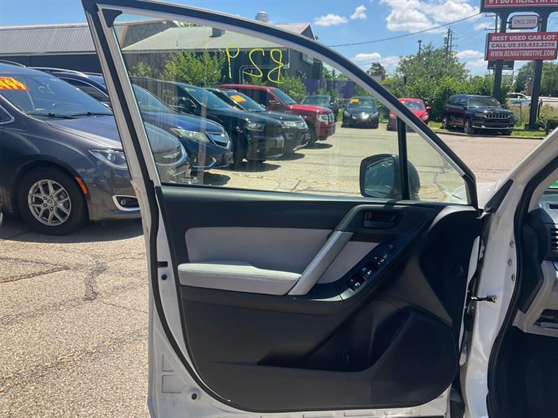 Subaru Forester 2.5i Premium 2015