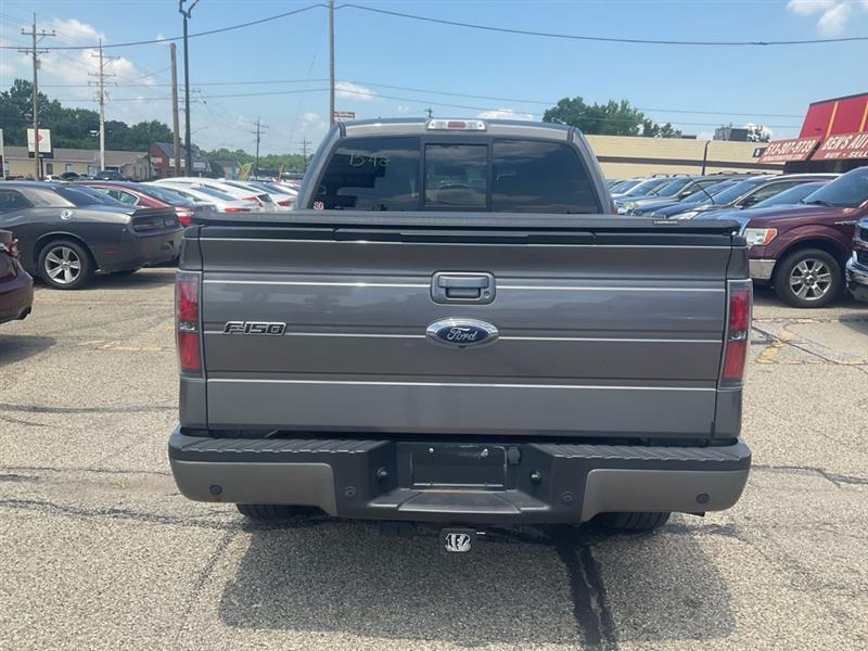 Ford F-150 XL SuperCrew 5.5-ft. Bed 4WD 2014