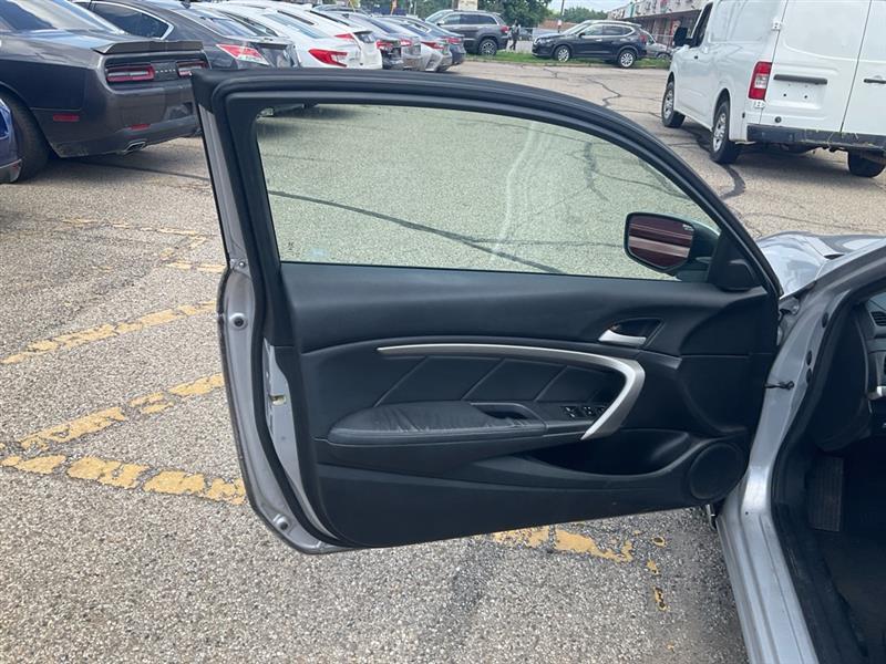 Honda Accord  2011