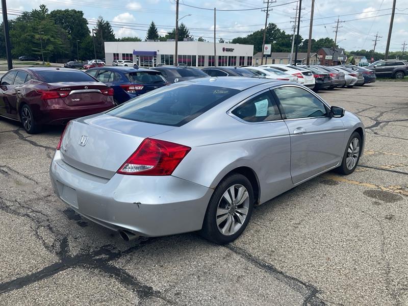 Honda Accord  2011