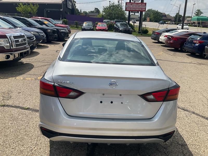 Nissan Altima 2.5 S 2021