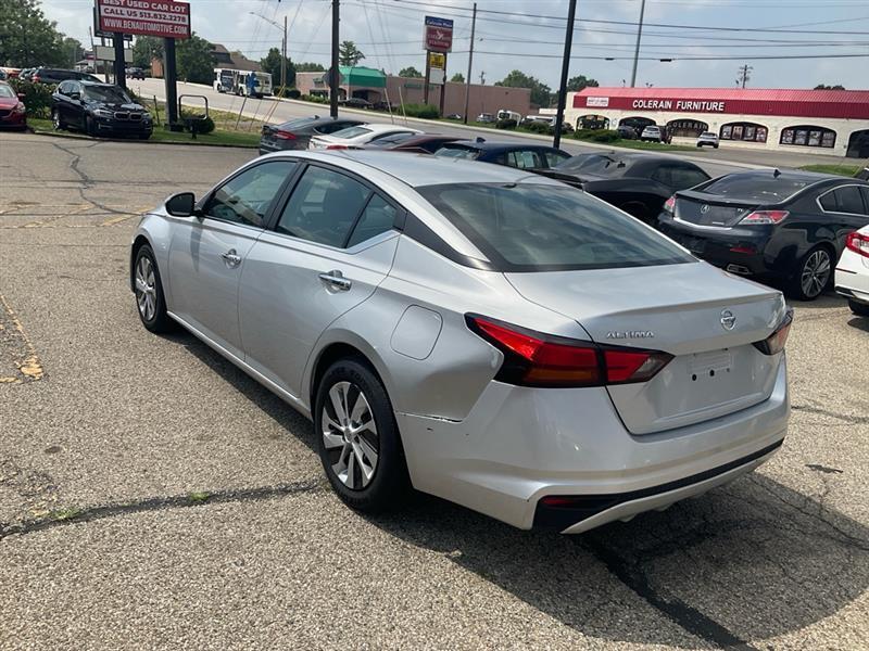 Nissan Altima 2.5 S 2021