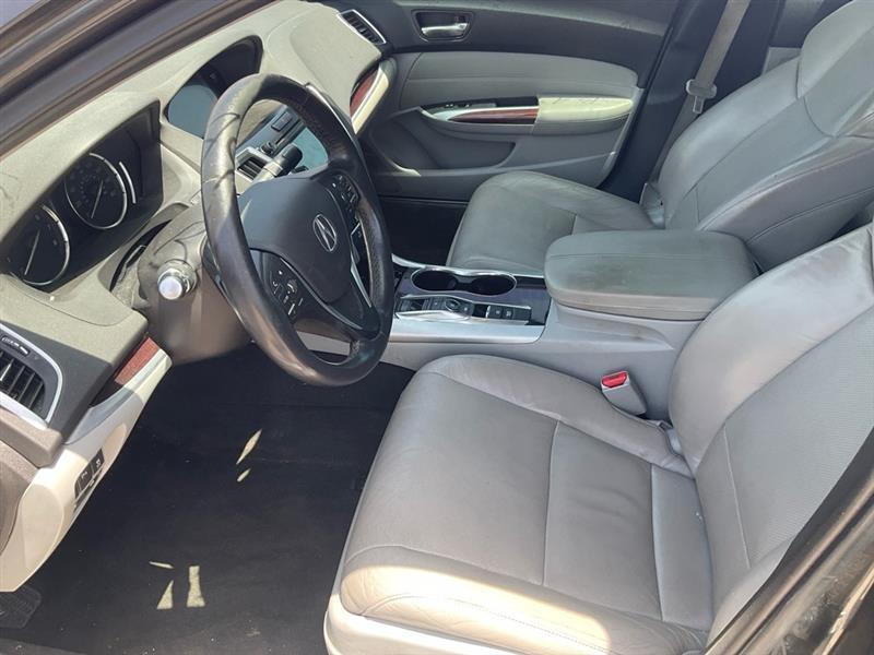 Acura TLX 9-Spd AT w/Advance Package 2015