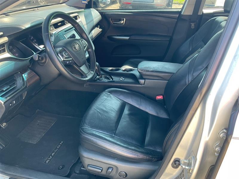 Toyota Avalon XLE 2013
