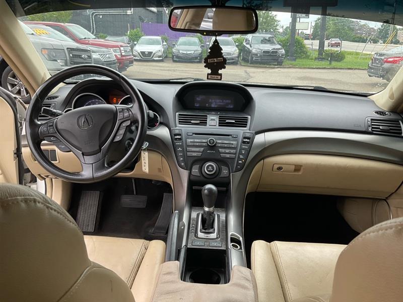 Acura TL 6-Speed AT 2012