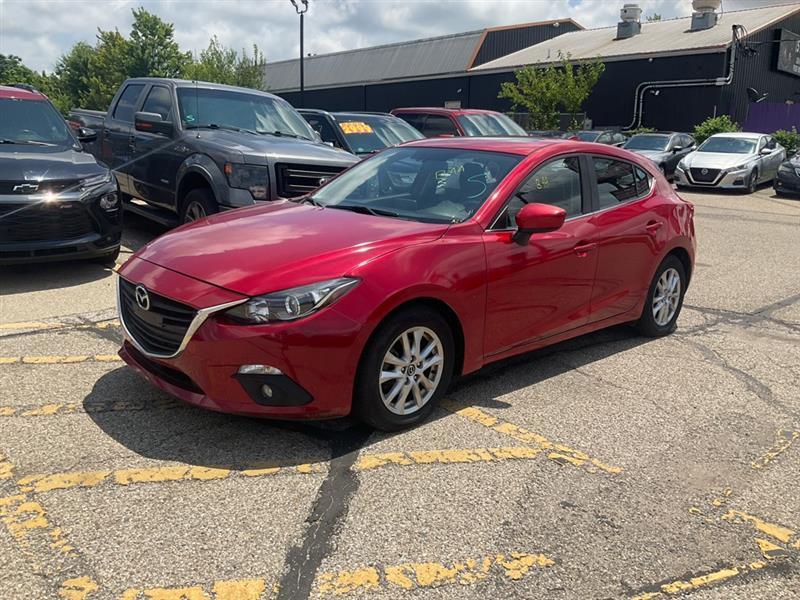 Mazda MAZDA3 i Grand Touring AT 5-Door 2016