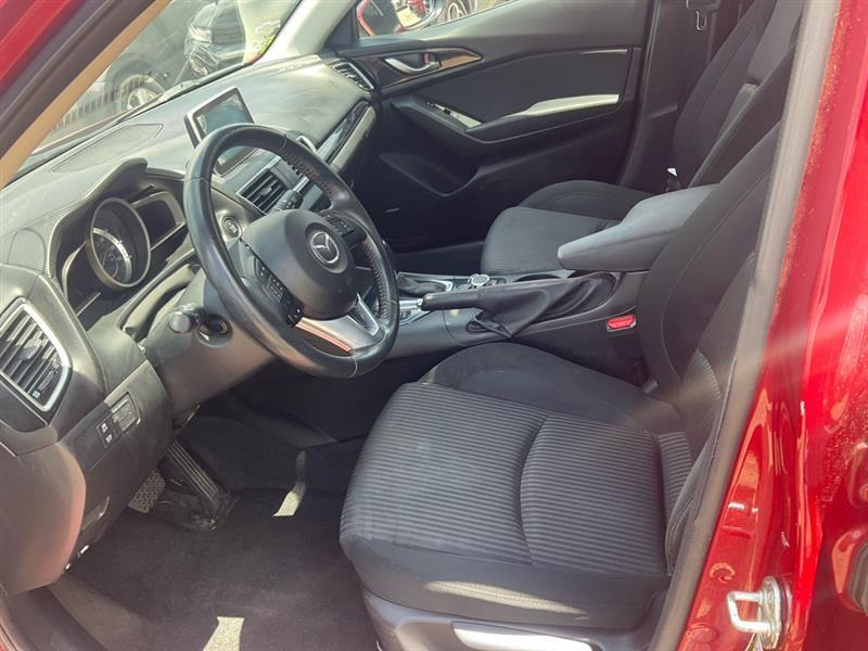 Mazda MAZDA3 i Grand Touring AT 5-Door 2016