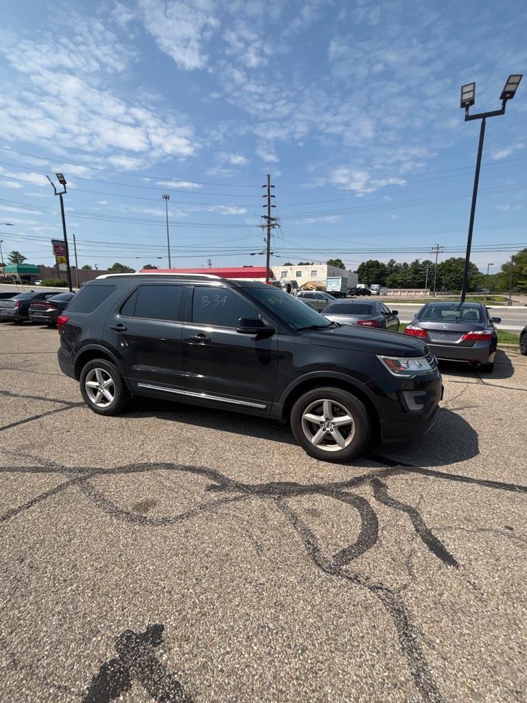 Ford Explorer XLT 4WD 2016