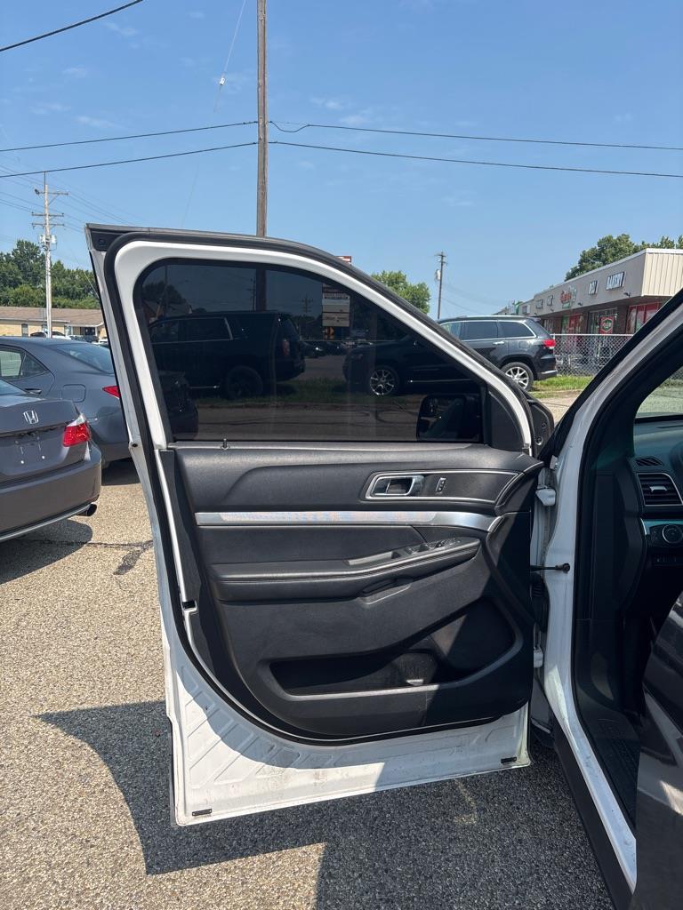 Ford Explorer XLT 4WD 2016