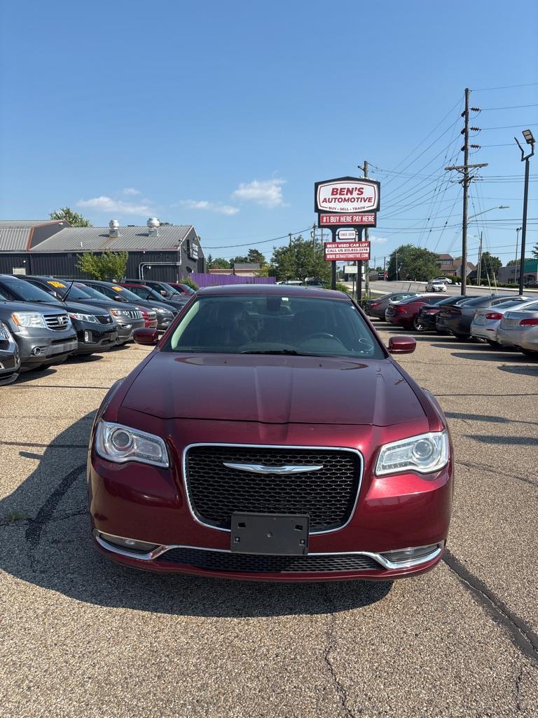 Chrysler 300 Limited AWD 2016