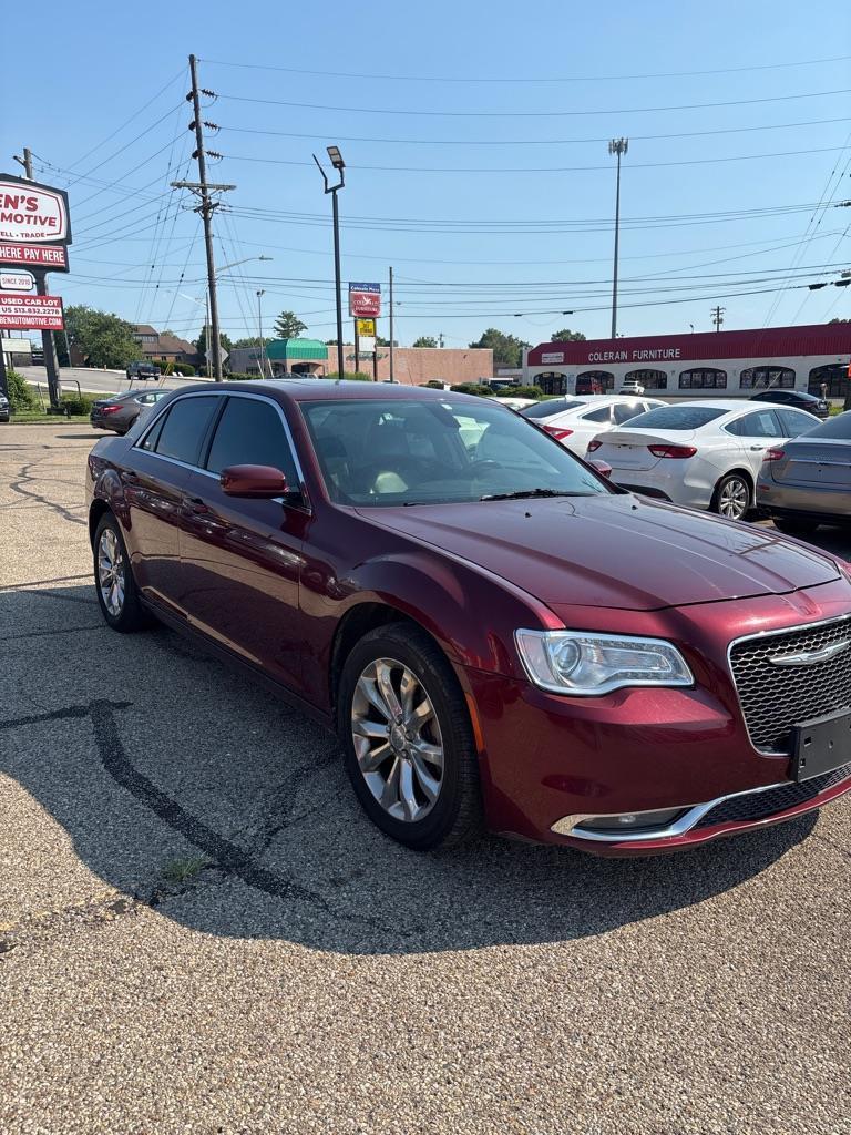 Chrysler 300 Limited AWD 2016